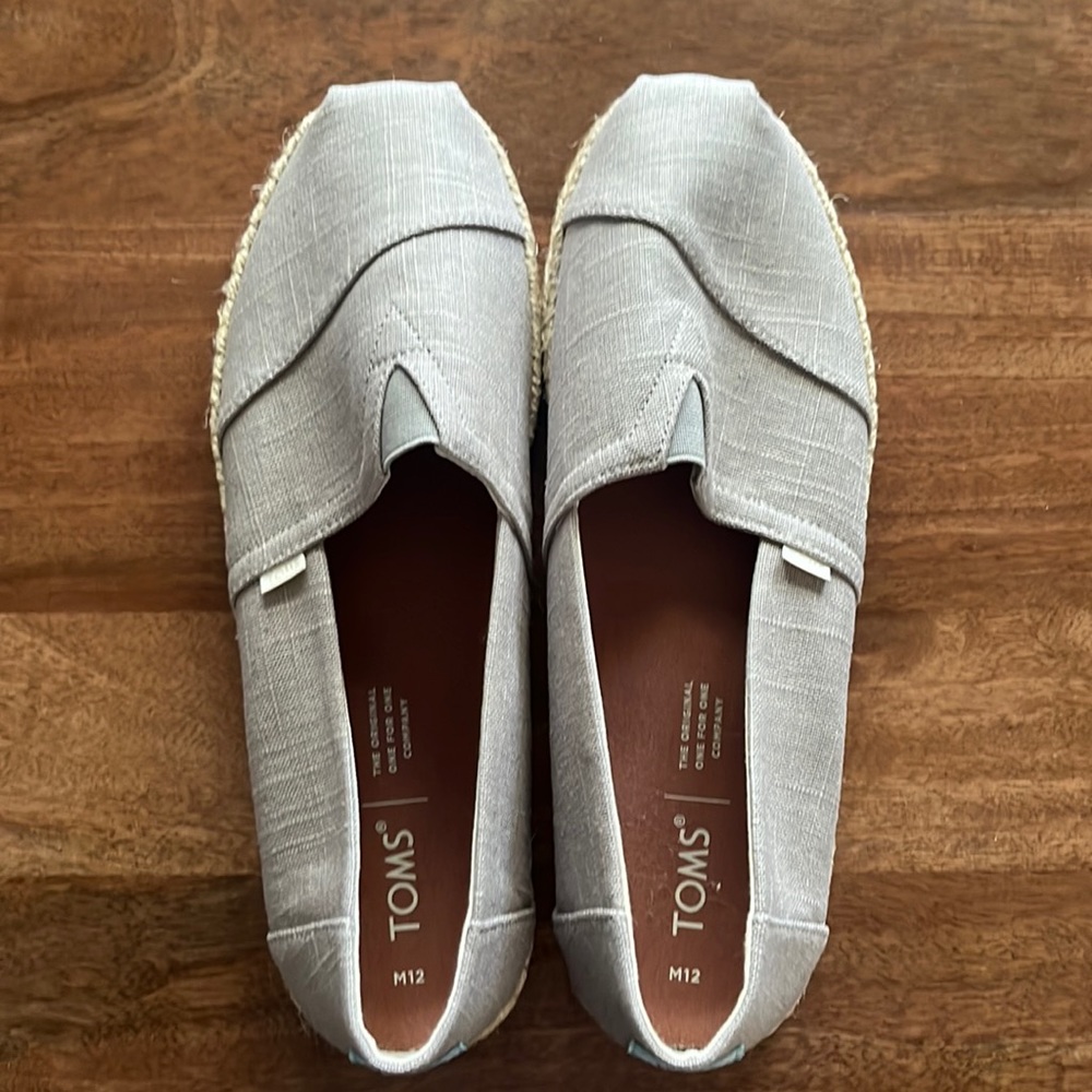 Men’s Tom’s Size 12